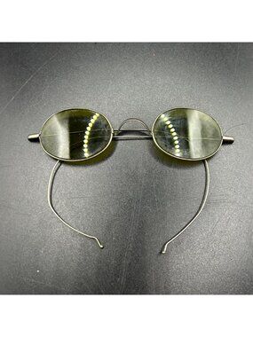Antique Oval Wire Frame Sunglasses Green Tinted Glass Lenses Lightweight Retro